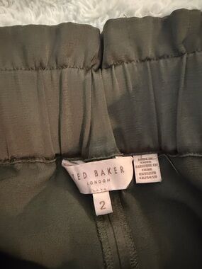 Ted Baker Olive Green Elastic Waist Skirt Size 2